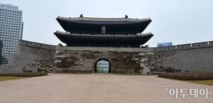 [포토]5년3개월간의 긴 여정 마치고 돌아오는 국보1호