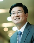 조계륭 한국무역보험공사 사장 “해외 진출 중견기업용 새 무역보험 개발하라”