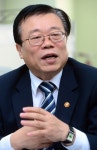 이동필 농림축산식품부 장관은 누구?