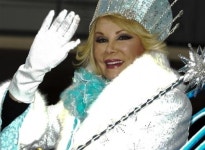 미국 여성 코미디언 조앤 리버스, 성대수술 도중 혼수상태로 사망