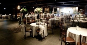 드라마틱한 웨딩을 이루어주는 인천 웨딩홀 제이웨딩컨벤션