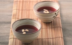 갱년기 여성이 찾는 민간요법, 정말 믿을 수 있나?