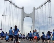 아디다스 마이런, 직접 광안대교 뛰어보니...셀카찍다 끝나겠어~~[e기자의 그런데]