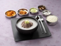 ‘생방송 오늘저녁’, 안성의 3대째 100년된 우탕집 안일옥...가장 많이 찾는 메뉴는 설렁탕 왜?!