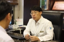 휴한의원 강남본점, 파킨슨센터와 함께 확장 이전