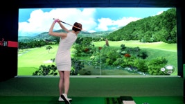 [스크린골프 전성시대] 차별성 티업비전 vs 상생 지스윙 vs 자본력 SG골프… 넘버2 놓고 삼파전