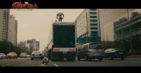 [키워드로 보는 경제 톡] ‘스타벅스’ 브랜드를 마시고, ‘나이키’ 이미지를 신는다