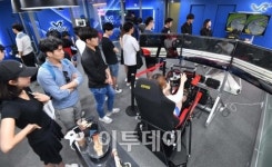 [포토] 국내 첫 VR 체험방 'VR 플러스' 오픈