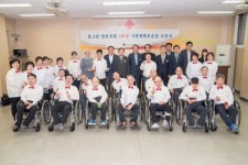 금호석유화학, 장애인 복지시설에 73개 휴그린 창호 지원