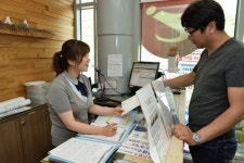 속리산 휴게소의 작은 우체국 서비스