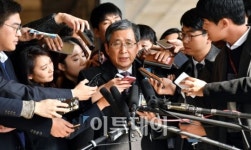 [포토]CJ이미경 부회장 퇴진 조용 의혹 조원동 전 수석 출석