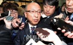 특검, '삼성물산 합병 찬성 지시' 문형표 전 장관 구속 기소