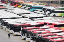 (주)성주뉴그랜드관광건설 | [포토] 중국 사드보복 파장, 관광버스까지