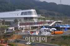 [포토] 국내 최초 상공형 휴게소 내린천휴게소
