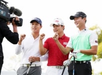 1.정한밀 -14, 2.손준업 -13, 3.황인춘 -10, 8.이승택 -8, 10.이정환 -7, 34.최경주 -3...KPGA투어 현대해상 3R 성적