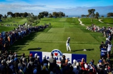 [PGA]1.파머 -11, 2.존 람 -10, 6.데이 -7, 9.미킬슨 -6, 47.김시우 -2, 65.우즈-강성훈 -1...파머스 2R 성적