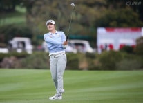 [KLPGA]1.김수지 -7, 2.이정은6 -6, 5.김지현 -5, 49.최혜진 E, 97.김효주 +3...롯데렌터카 1R 성적