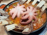 2TV 저녁 생생정보 딴지 남녀의 유별난 맛집, 소갈비문어김치전골 장터·통양다리꼬치 왕경 양다리 양꼬치…위치는?