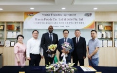 네네치킨, 중동 GCC 6개국 진출…마스터프랜차이즈 계약 체결