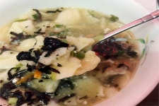 생방송 투데이 오늘방송맛집- 인생 분식, 청춘으로 되돌려주는 24년 수제비 맛집 홍익수제비…위치는?