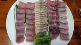 2TV 저녁 생생정보 개봉맛두, 차돌박이 눈꽃국수 맛집 차돌쌈·홍어 한 상 맛집 흑산도 홍탁…위치는?
