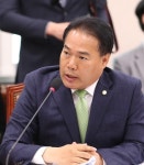 이용주 나 국회의원이다…警 알아보자 직업 언급, 20분 만에 酒 측정