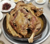 2TV 저녁 생생정보 대동 맛 지도- 경남 남해군 독일마을 편, 닭백숙 맛집 화암정·멸치쌈밥 맛집 배가네멸치쌈밥…위치는?