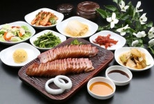 생방송 투데이 오늘방송맛집-고수뎐, 참나무 장작구이 통삼겹살 맛집 솔마당…위치는?