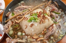 2TV 저녁 생생정보 딱 하나 바꿨을 뿐인데, 해물찜 맛집 호숫가애·오리 백숙 맛집 애마오리…위치는?