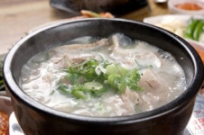 2TV 저녁 생생정보 오늘방송맛집- 초저가의 비밀, 3000원 팥죽 감자옹심이·3900원 돼지국밥 구야집촌돼지국밥…위치는?