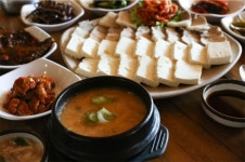 생방송 투데이 오늘방송맛집-고수뎐, 가평 잣두부 맛집 뿌리가든…위치는?