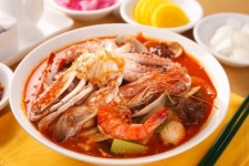 2TV 저녁 생생정보 리얼가왕, 7000원 홍게 수타 짬뽕 맛집 천안문·5000원 냄비 동태탕 정식 맛집 맛고을갈비찜…위치는?