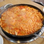 2TV 저녁 생생정보 리얼가왕, 1200원 즉석떡볶이 맛집 진짜떡볶이·1만1900원 감자탕+보쌈+비빔막국수 무한리필태 맛집 큰마당해장국... 