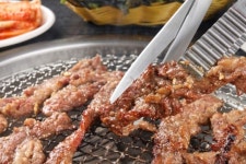 2TV 저녁 생생정보 초저가의 비밀, 3500원 돼지갈비 맛집 조선생갈비·6000원 간장게장 맛집 참치애신…위치는?