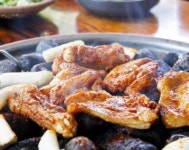 2TV 저녁 생생정보 장사의 신, 연 매출 11억 맥반석닭갈비 맛집 참나무숯불닭갈비막국수…위치는?