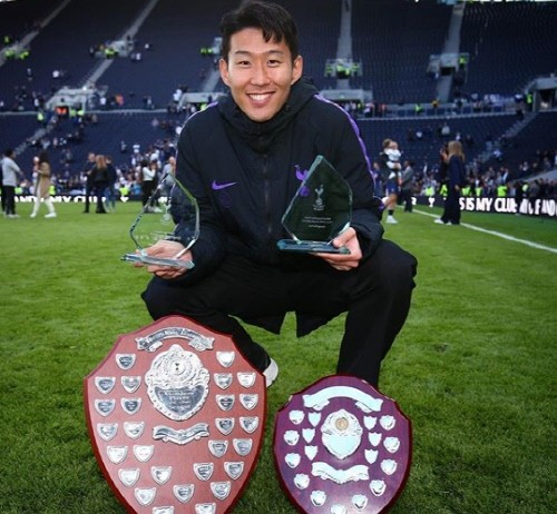 손흥민, UEL 우승으로 토트넘에 첫 우승컵! 귀국 후 축구대표팀 합류 예정