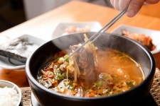 2TV 저녁 생생정보 리얼가왕, 5000원 한우 국밥 맛집 치○○○○○○·5900원 돈가스+떡갈비 정식 맛집 건○○○○○○