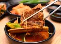 2TV 저녁 생생정보 고수의 부엌, 오리 진흙 구이 맛집 마○○○○○·매운 갈비찜 맛집 신○○○○○