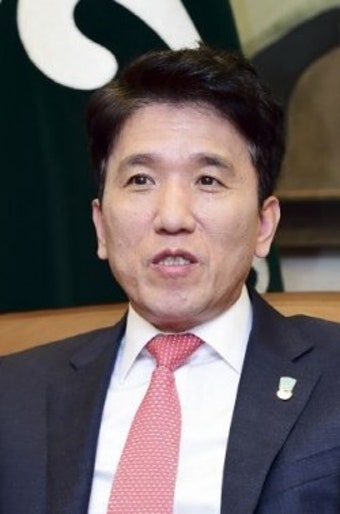 'DLF 중징계' 하나금융 부회장 집행정지 행정소송 시작…제재 정당성 공방
