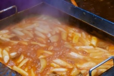 생방송 투데이 오늘방송맛집 - 인생 분식, 행복이 머무는 자리에서~ 떡볶이 맛집 순○○○○○…인기 비결은?