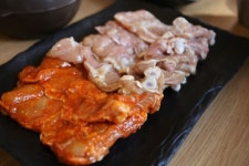 생방송 투데이 오늘방송맛집- 리얼 맛집, 숯불 닭갈비vs철판 닭갈비 한 지붕 두 맛집 명○○○○…대박 비결은?