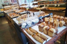 생방송 투데이 오늘방송맛집 - 골목빵집, 식당인가? 빵집인가? 획기적인 빵의 등장 홍○○○○○…짬뽕빵·갈릭햄토리빵 대박 비결은?