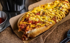 생방송 투데이 오늘방송맛집 - 골목빵집, 본토의 맛을 제대로! 정통 칠리 핫도그 맛집 칠○○○… 대박 비결은?