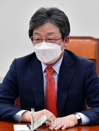 [포토] 유승민, 지방선거 공천신청자 면접