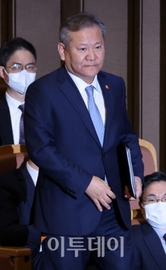 대통령실 “이상민 탄핵 바로잡아주길…실세차관 검토 안해”