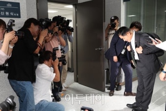 [포토] 국회로 출근하는 신원식 국방부 장관 후보자
