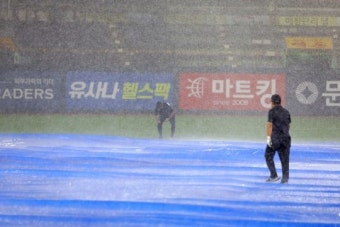 '프로야구 우천취소' KT-두산·SSG-KIA…더블헤더 경기, 두 번 다 관람 가능?