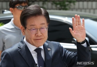 이재명 “대북송금 희대의 조작…언론, 검찰 애완견처럼 왜곡조작”