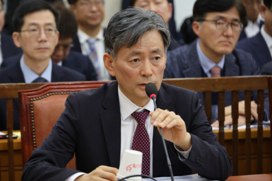 조지호 경찰청장, 국회 출입 통제 지시에 대한 형사합의 증언 확인