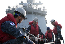 해군, 서해 중부 해상서 해상기동훈련 [포토]